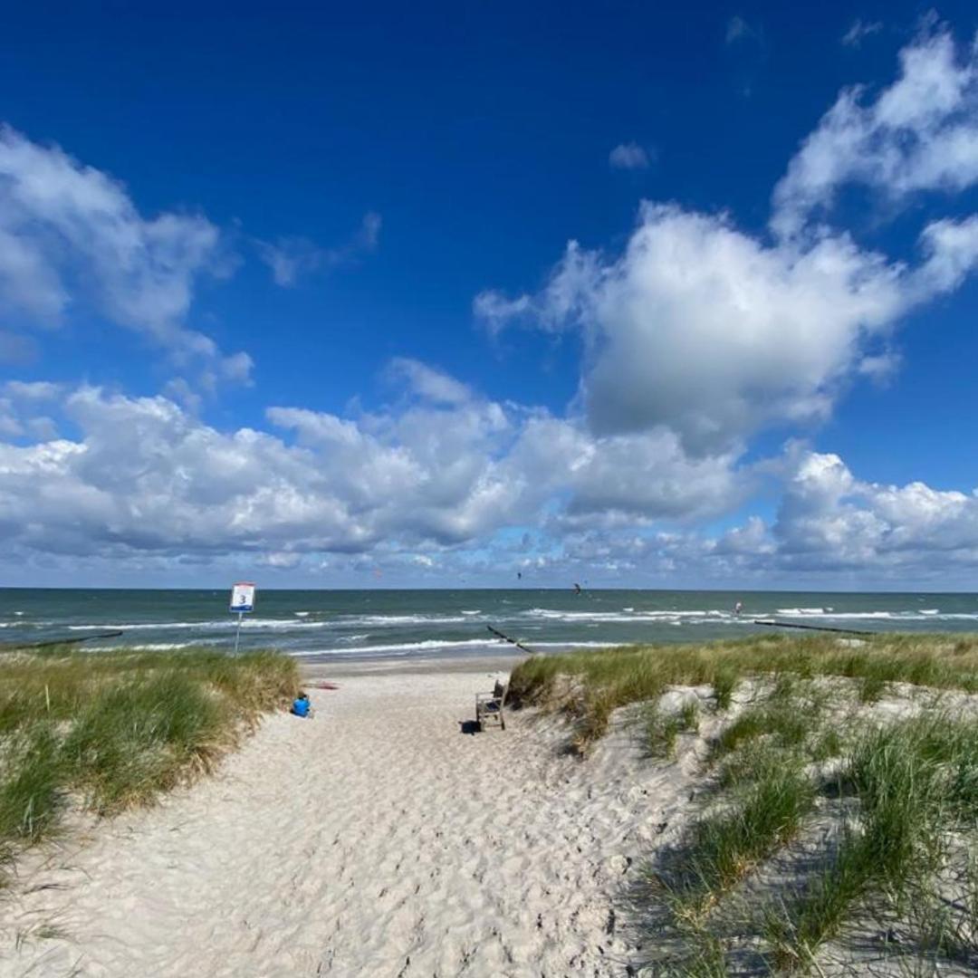 Hotel Ostseeland Rostock Exterior foto