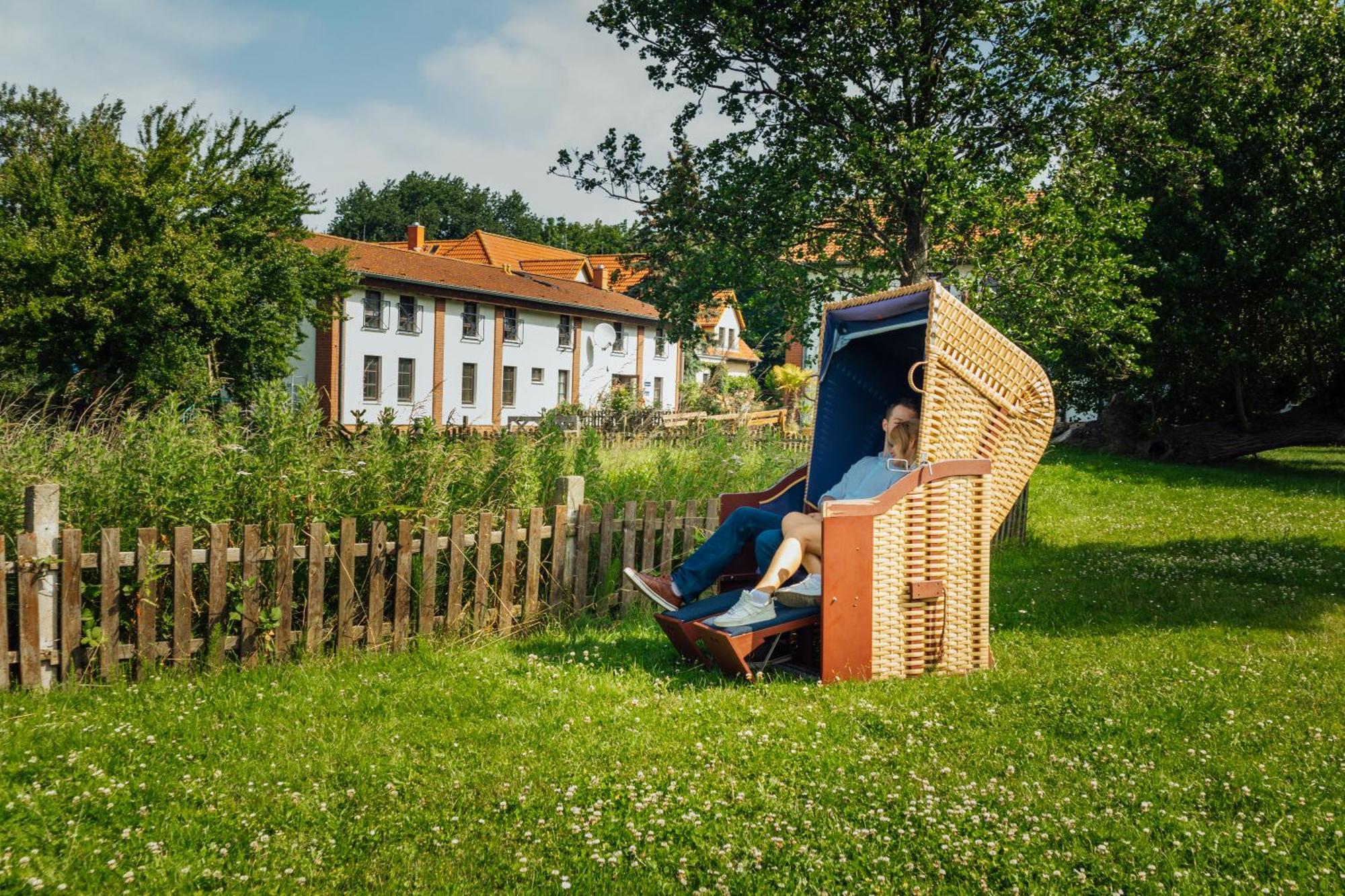 Hotel Ostseeland Rostock Exterior foto